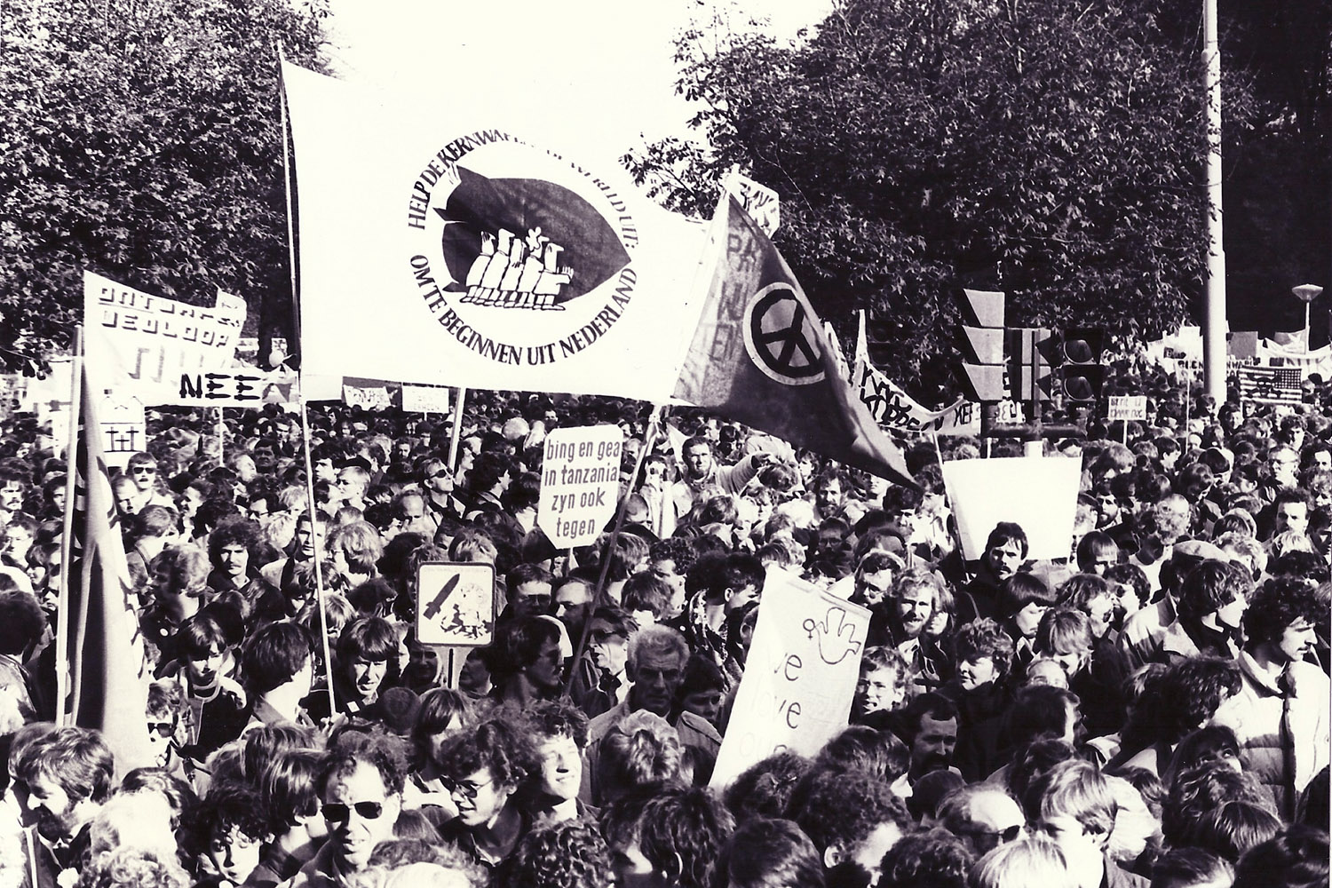 Toen de linkse kerk nog vanzelfsprekend was: anti-kernwapendemo in 1983 (foto:Wikimedia)